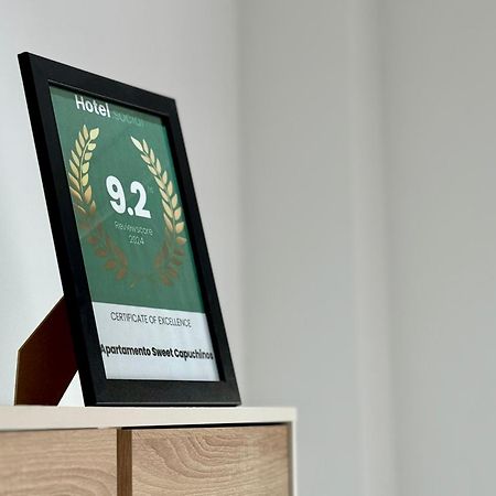 Apartamento Sweet Capuchinos مالقة المظهر الخارجي الصورة