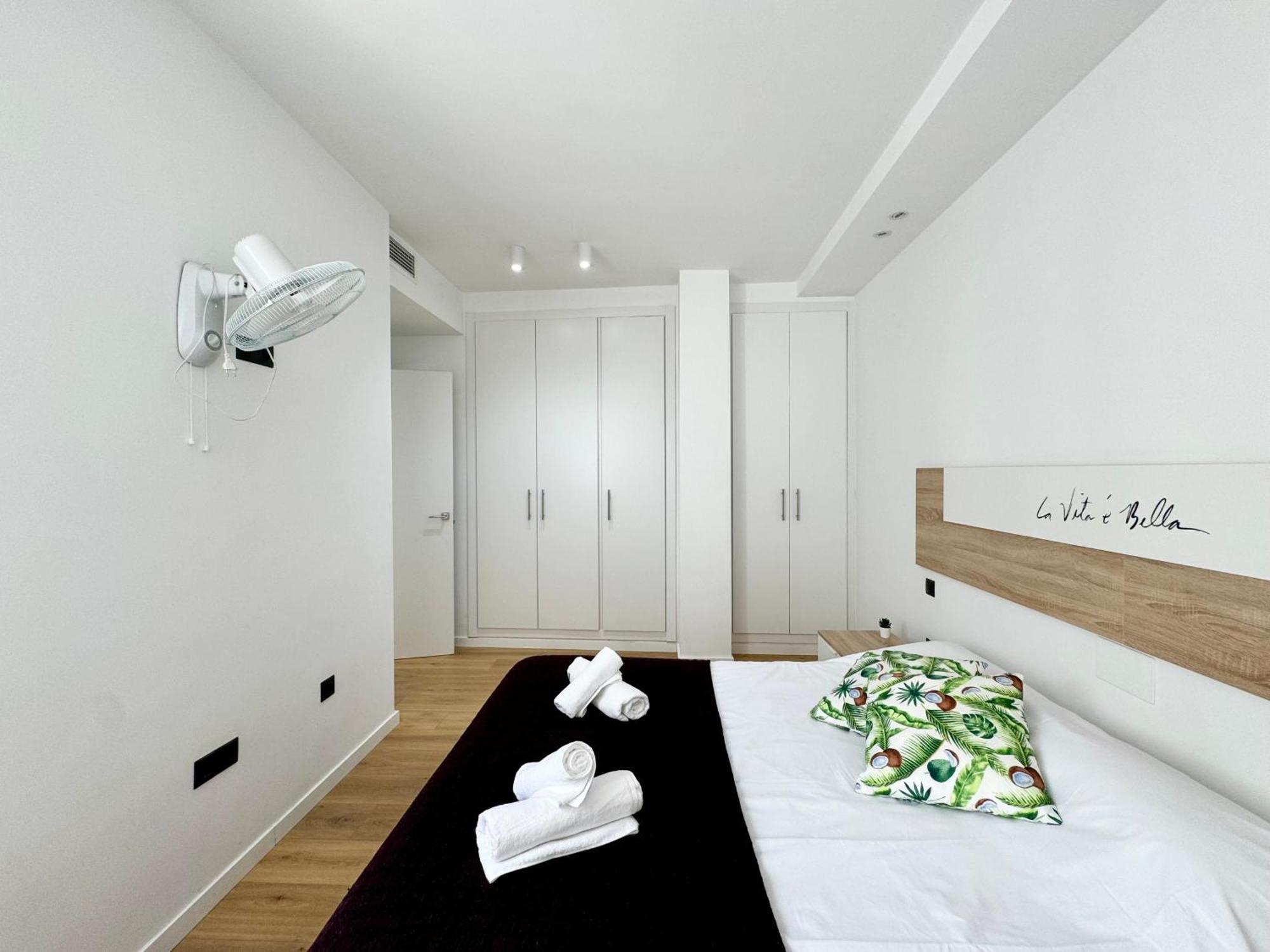 Apartamento Sweet Capuchinos مالقة المظهر الخارجي الصورة