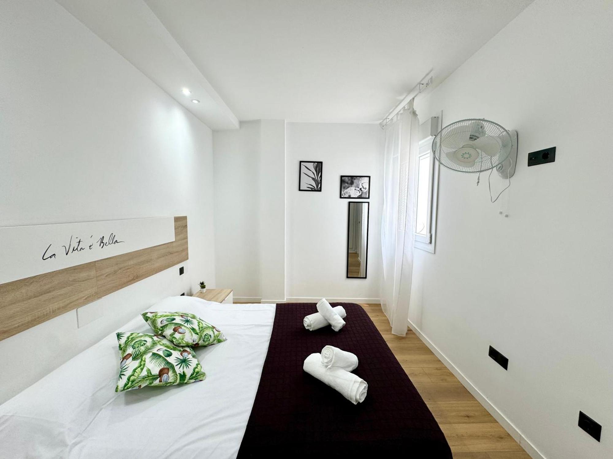 Apartamento Sweet Capuchinos مالقة المظهر الخارجي الصورة